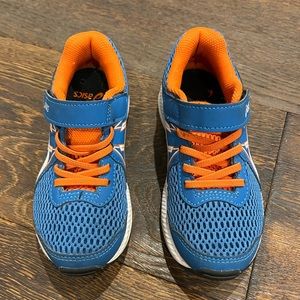 ASICS “CONTEND 7 PRE-SCHOOL” Sneakers